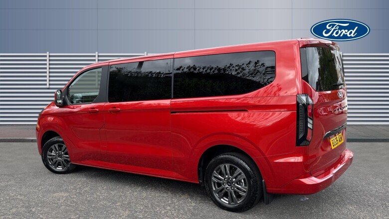 Ford Tourneo Custom 320 L2 Diesel Fwd 2.0 EcoBlue 150ps H1 Titanium 8 seater
